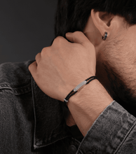 Lade das Bild in den Galerie-Viewer, PEAGB0040101_05
