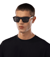 画像をギャラリービューアに読み込む, SPLQ83 56700P_03
